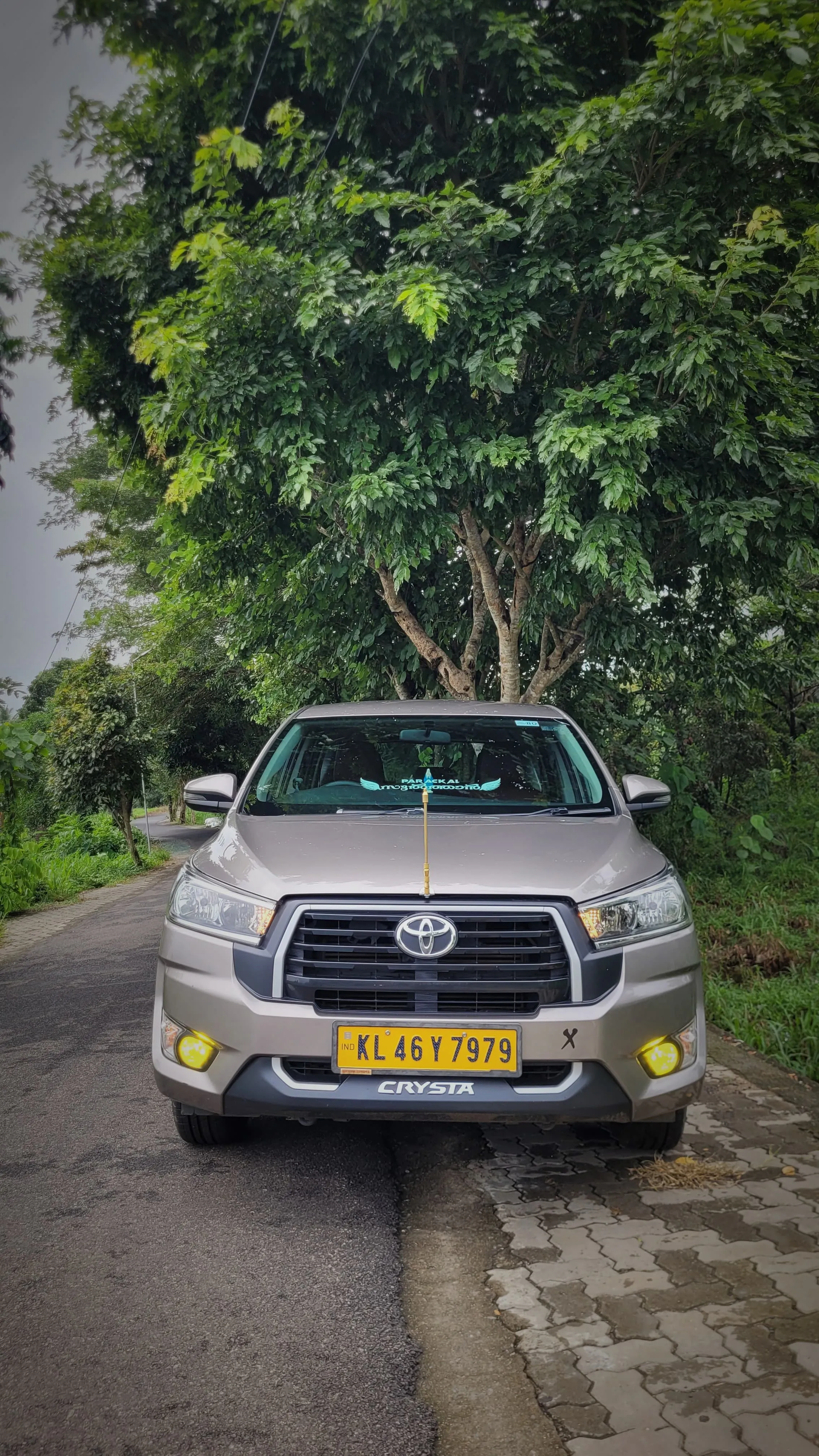 Toyota Innova Crysta Bronze