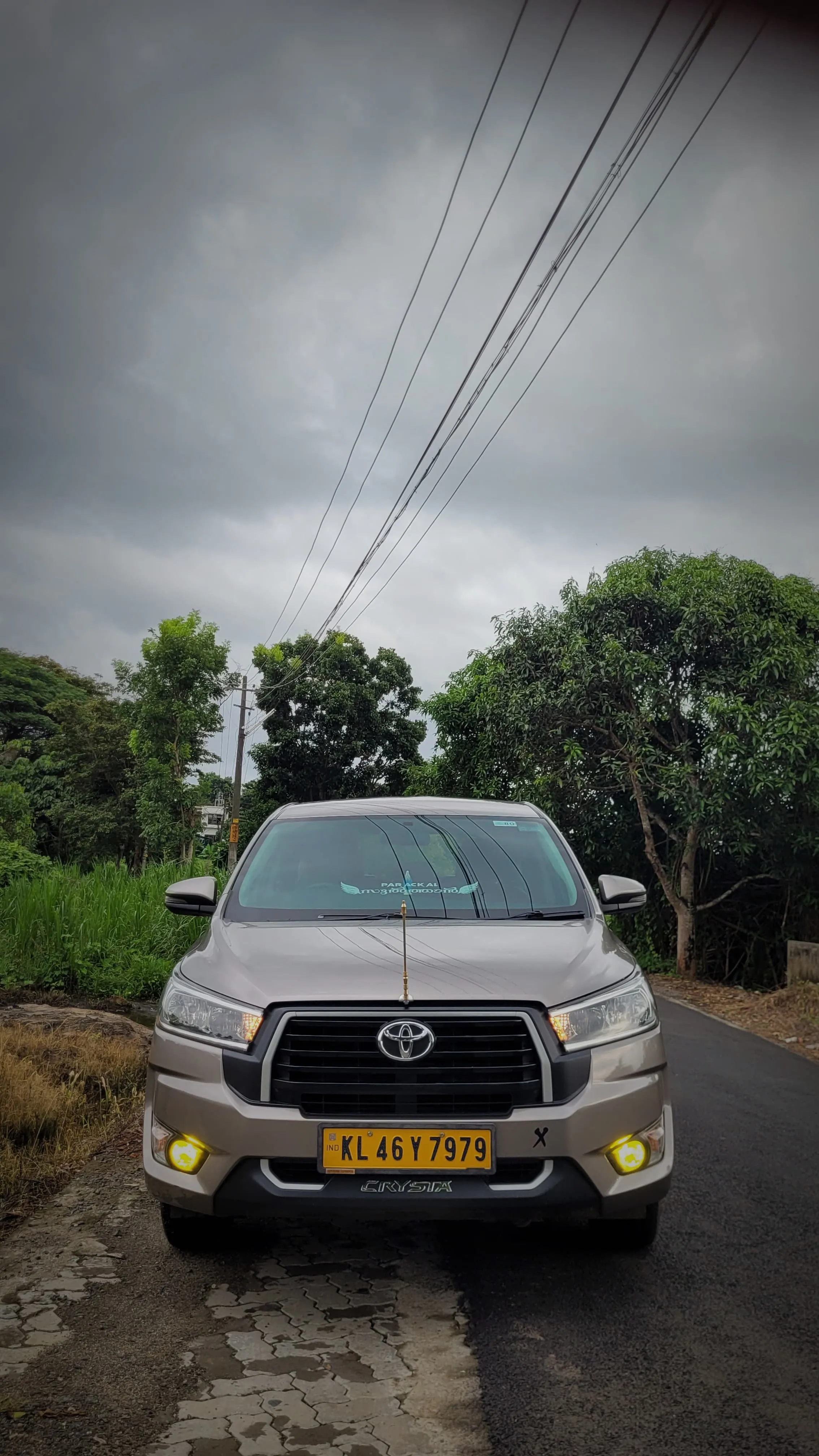 Toyota Innova Crysta Bronze