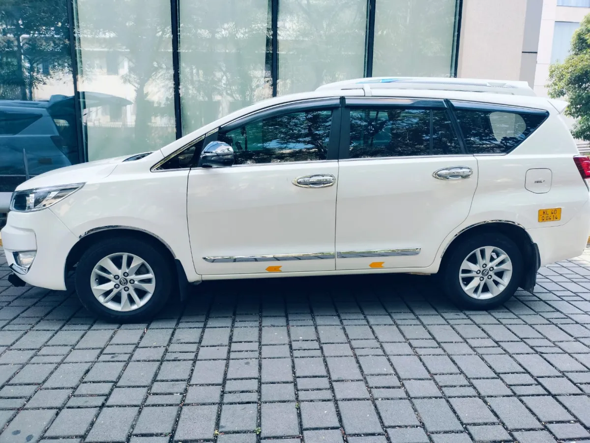 Toyota Innova Crysta